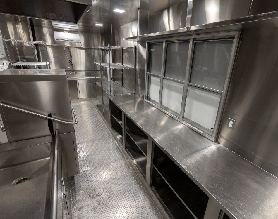 24 Foot Dishwashing Trailer Photo 7