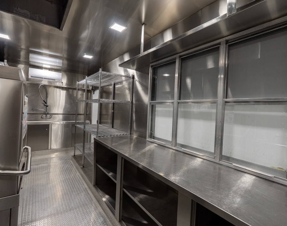 24 Foot Dishwashing Trailer Photo 8