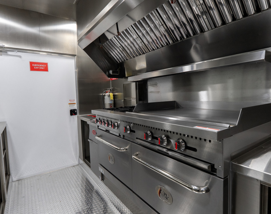 20 Foot Mobile Kitchen Trailer Photo 11