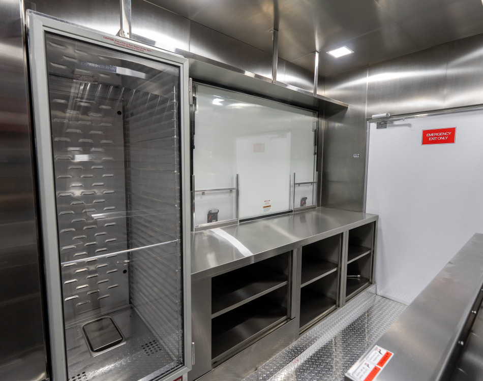 20 Foot Mobile Kitchen Trailer Photo 12