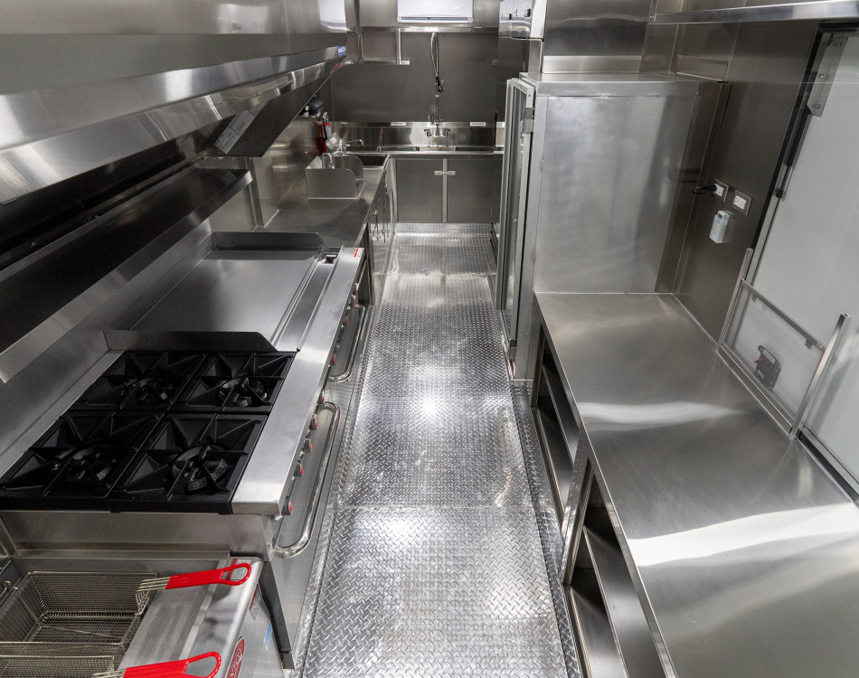 20 Foot Mobile Kitchen Trailer Photo 7