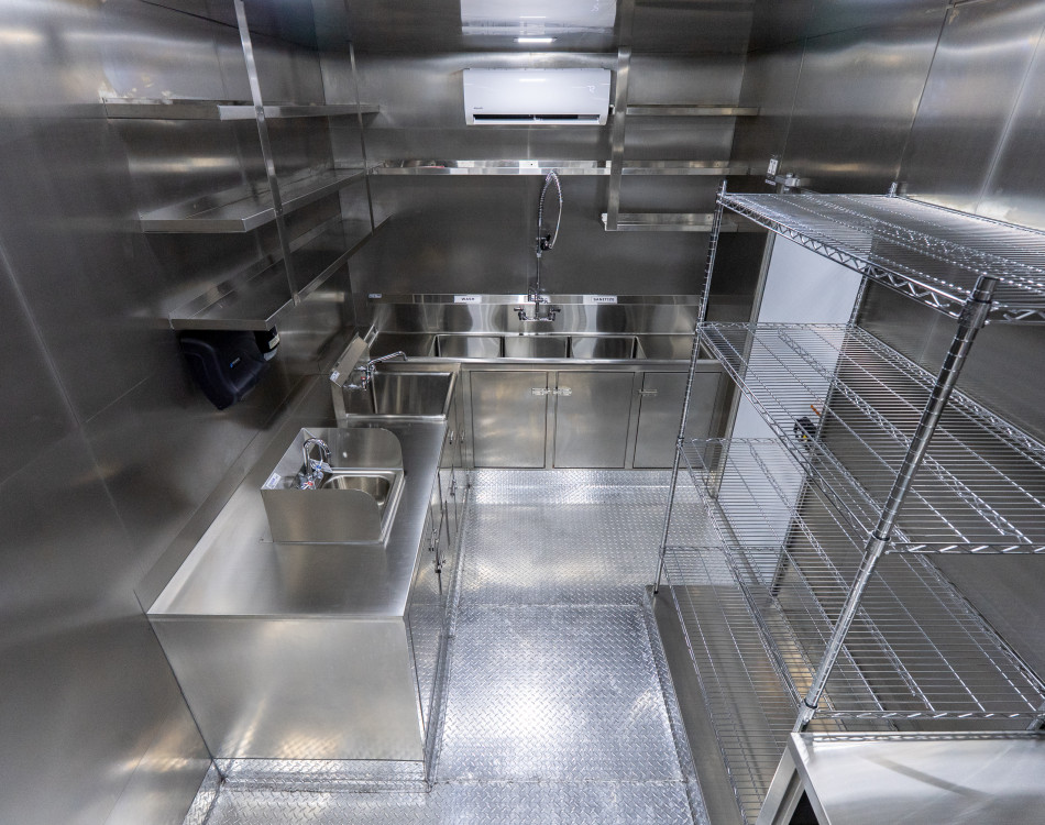 32 Foot Prep Kitchen Trailer Photo 13