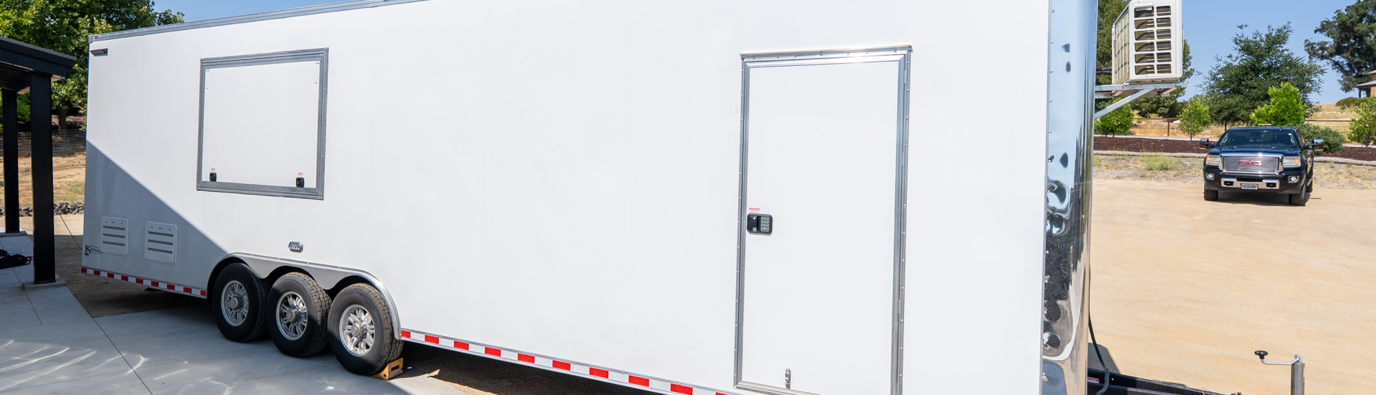 32 Foot Prep Kitchen Trailer